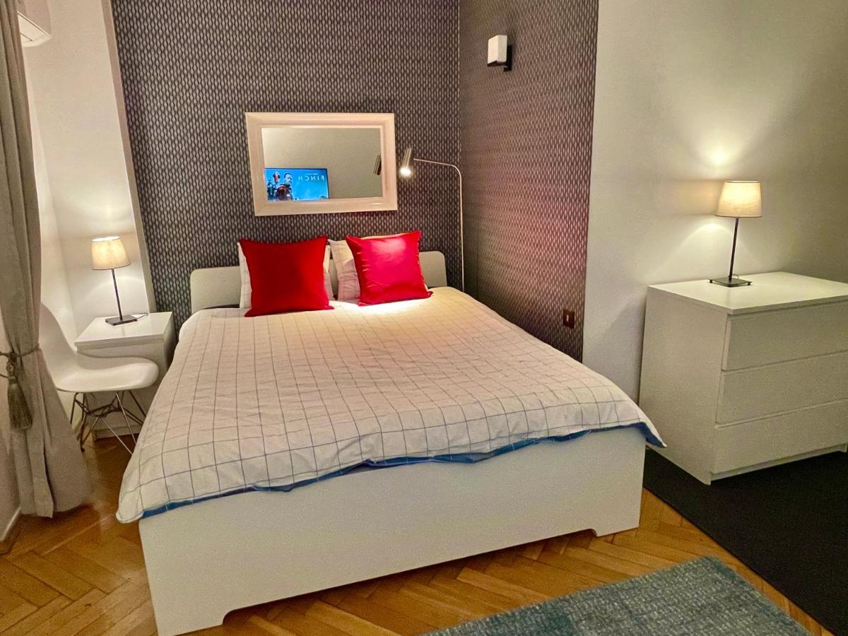 Apartment Blue 2 Fast Wifi 2xmetro 60'tv Netflix Hbo Appletv+ *