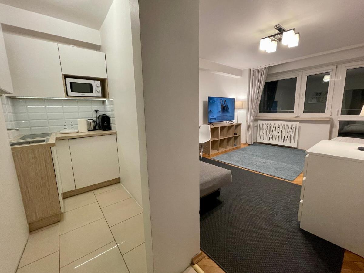 Blue 2 Fast Wifi 2xmetro 60'tv Netflix Hbo Appletv+ Apartment